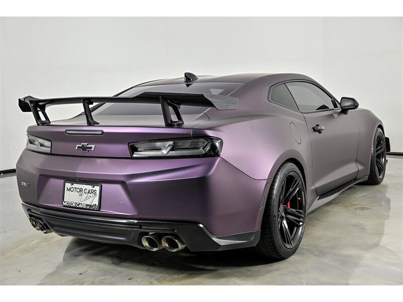 Used 2018 Chevrolet Camaro ZL1 RWD image 9