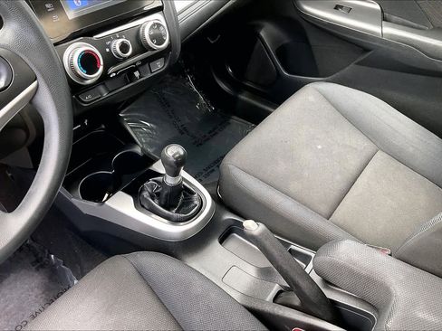 Used 2015 Honda Fit EX image 17