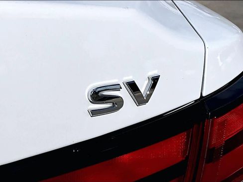 Certified 2023 Nissan Sentra SV w/ Trunk Package FWD image 10