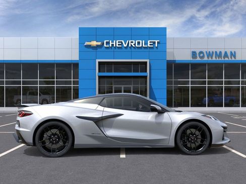 New 2026 Chevrolet Corvette Z06 w/ Stealth Interior Trim Package RWD image 7