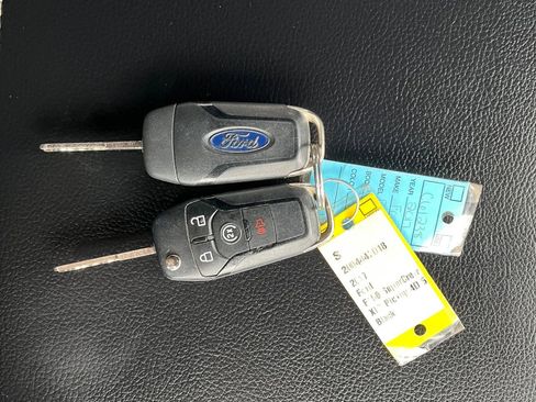 Used 2017 Ford F150 XLT w/ Equipment Group 302A Luxury image 36