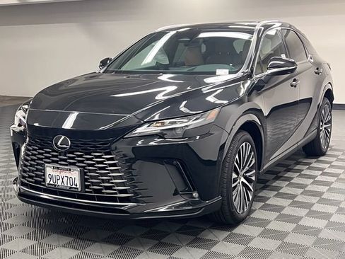 Certified 2025 Lexus RX 350 AWD/4WD image 2
