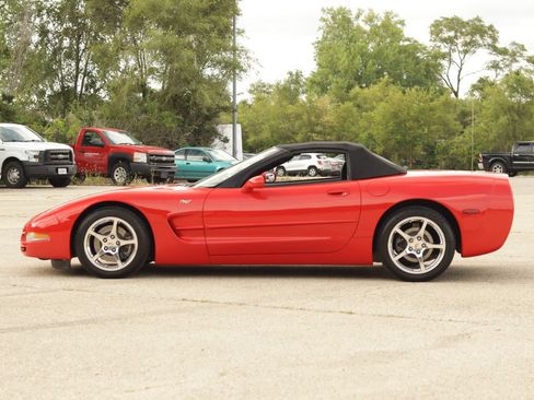 Used 2003 Chevrolet Corvette Convertible w/ Preferred Equipment Group1 RWD image 4