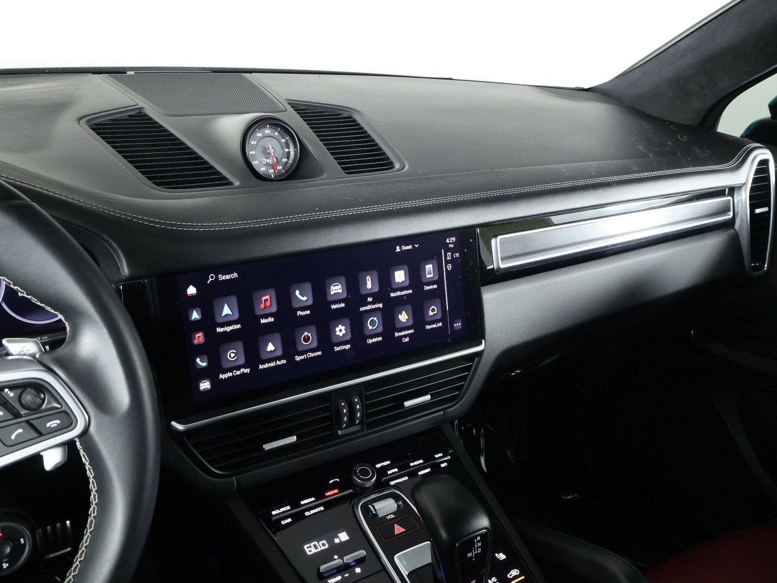 Certified 2023 Porsche Cayenne GTS AWD/4WD image 13