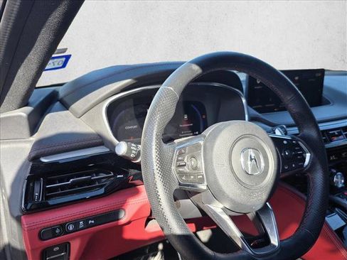 Used 2023 Acura MDX A-Spec image 11