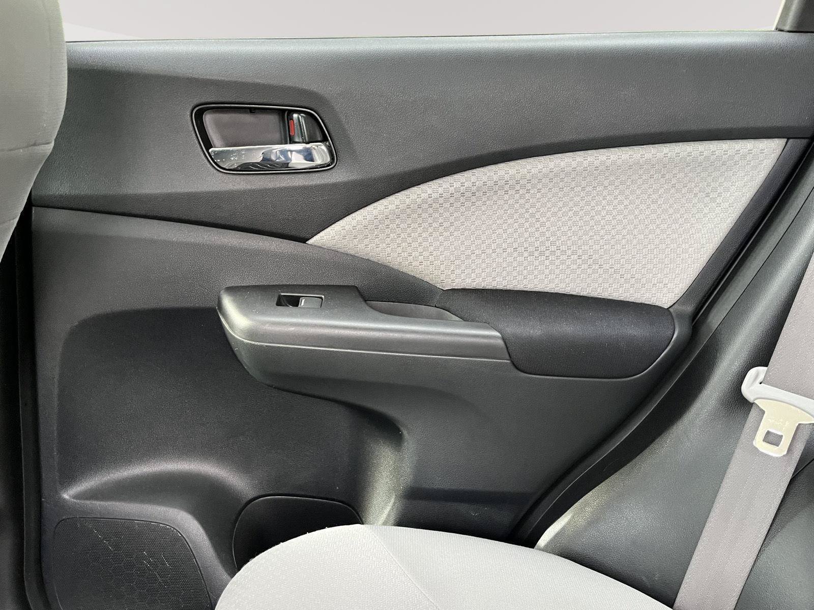 Used 2015 Honda CR-V EX image 15