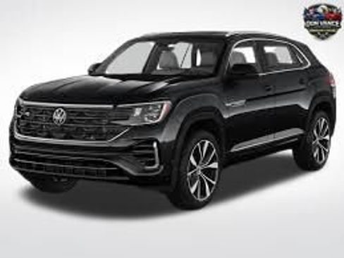 Used 2025 Volkswagen Atlas SE AWD/4WD image 30