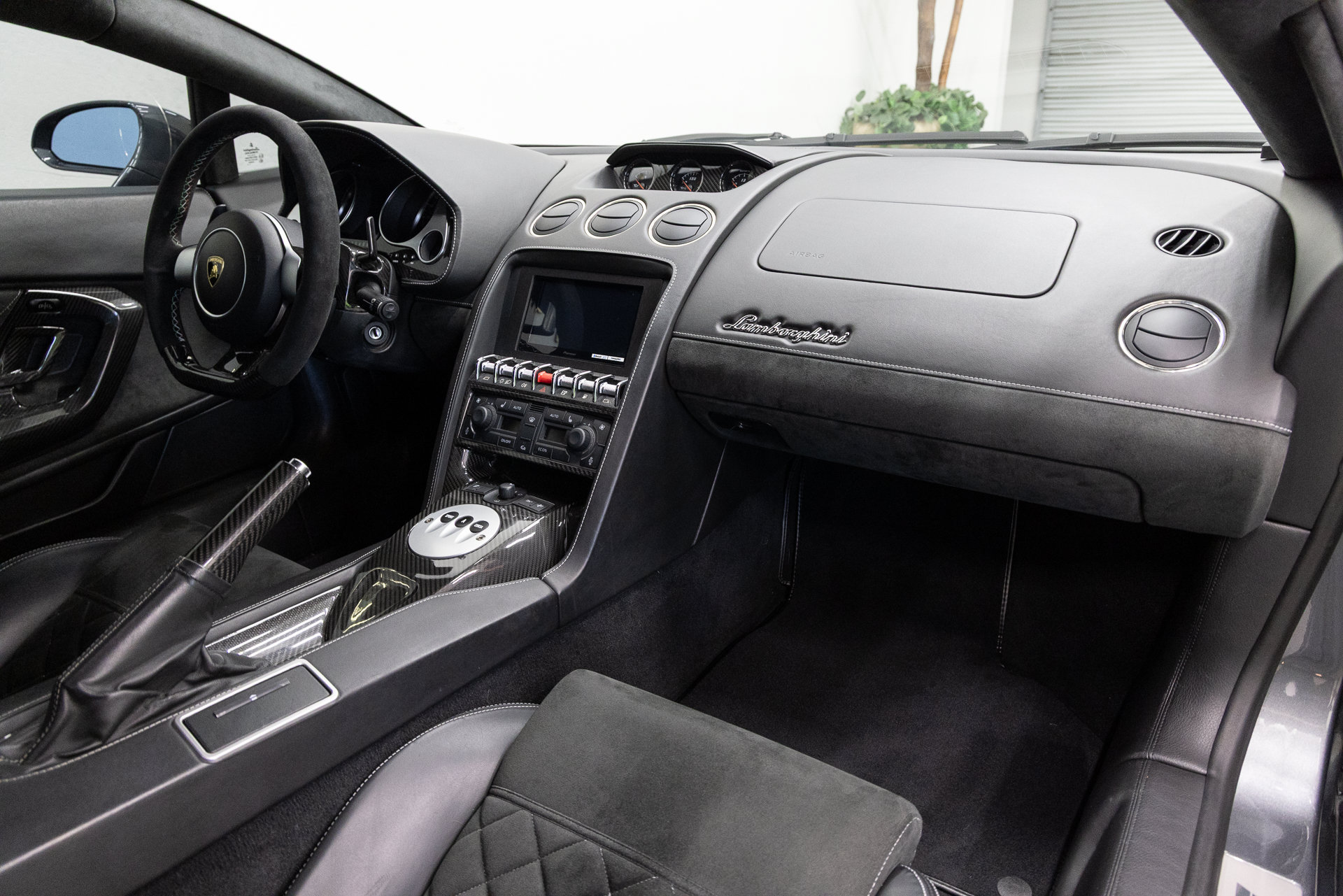 Used 2009 Lamborghini Gallardo LP 560-4 AWD/4WD image 11