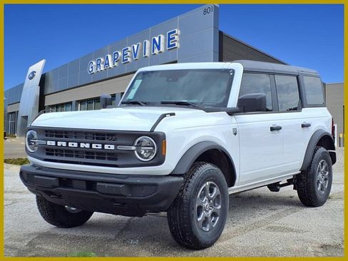 New 2026 Ford Bronco Big Bend AWD/4WD image 1