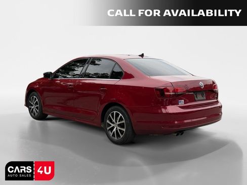 Used 2017 Volkswagen Jetta SE FWD image 5