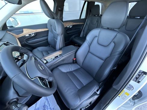 Certified 2024 Volvo XC90 B6 Plus w/ Protection Package Premier image 15
