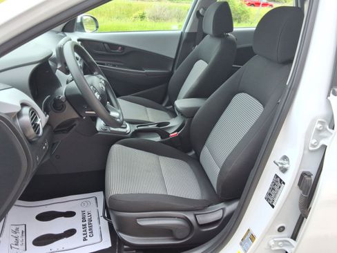 Used 2020 Hyundai Kona SE FWD image 27