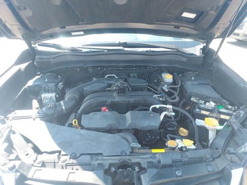 Used 2017 Subaru Forester 2.5i Premium w/ All-Weather Package AWD/4WD image 34