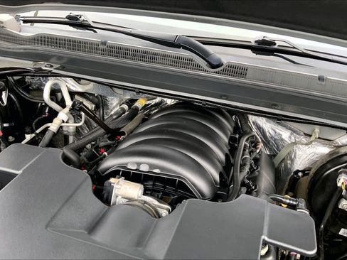 Used 2015 Chevrolet Suburban LT w/ Luxury Package RWD image 29