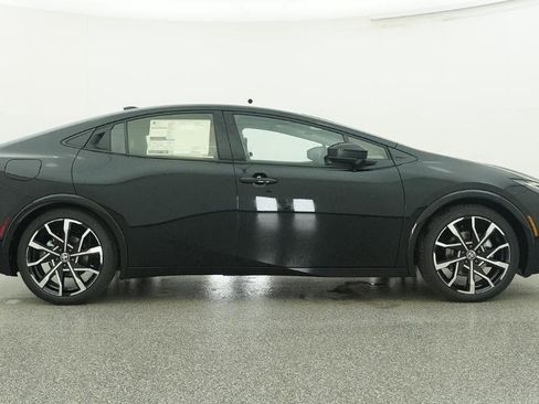 New 2026 Toyota Prius Plug-In Hybrid image 48