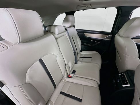 Used 2025 MAZDA CX-90 Plug-In Hybrid w/Premium Sport image 28