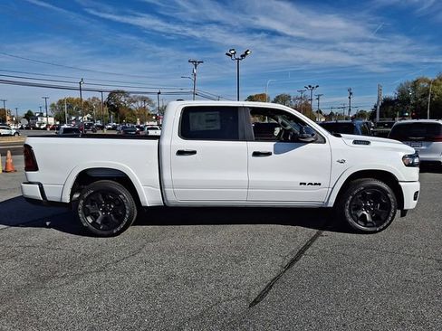 New 2026 RAM 1500 4x4 Crew Cab image 5