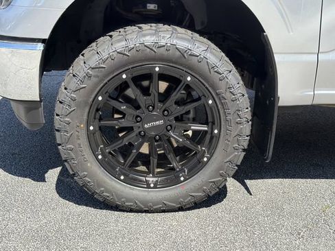 Used 2023 Ford F150 XLT AWD/4WD image 25