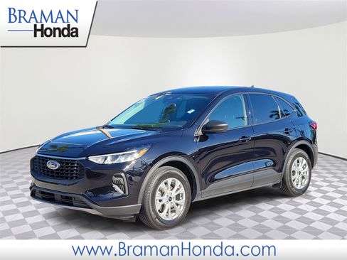 Used 2026 Ford Escape Active FWD image 1