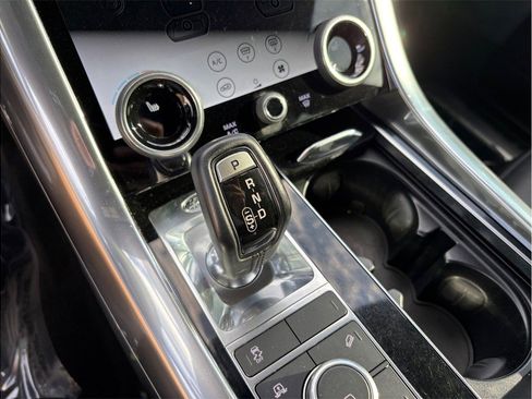 Used 2021 Land Rover Range Rover Sport HSE Silver Edition image 37