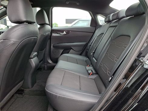 Used 2024 Kia Forte GT-Line FWD image 9