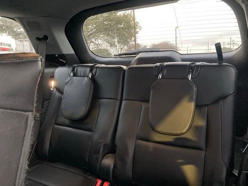 Used 2020 Ford Explorer Limited w/ Class III Trailer Tow Package image 12