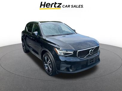 Used 2024 Volvo XC40 B5 Core