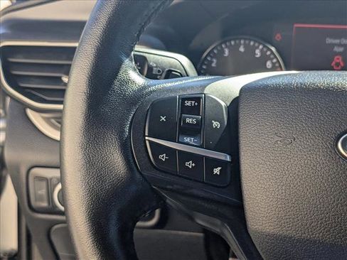 Used 2020 Ford Explorer XLT w/ Equipment Group 202A image 16