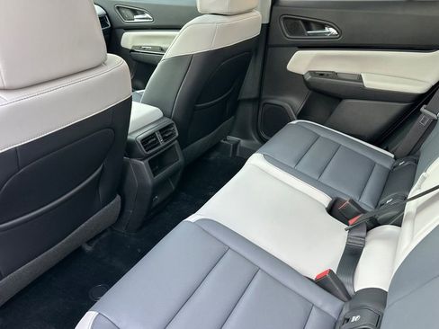 New 2026 Honda Prologue Touring image 13