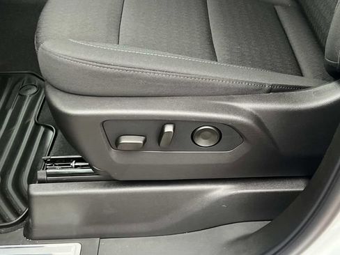 New 2026 GMC Sierra 1500 Elevation image 18