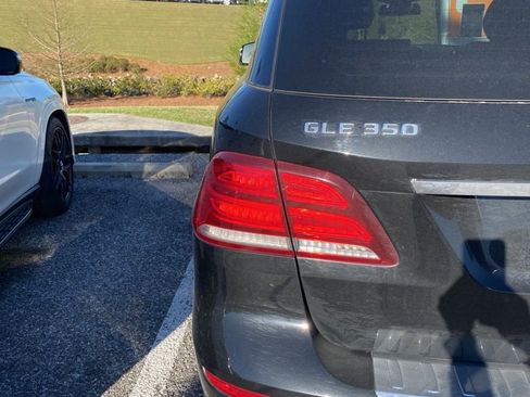 Used 2018 Mercedes-Benz GLE 350 image 9