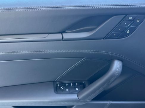 New 2026 Porsche 911 GTS image 13