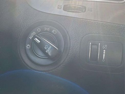 Used 2019 Dodge Journey Crossroad image 23