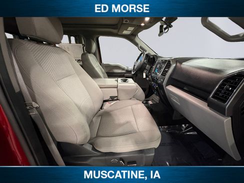 Used 2018 Ford F150 XLT w/ Equipment Group 302A Luxury AWD/4WD image 15