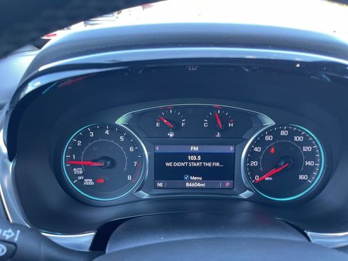 Used 2023 Chevrolet Traverse LT w/ LPO, Floor Liner Package image 25