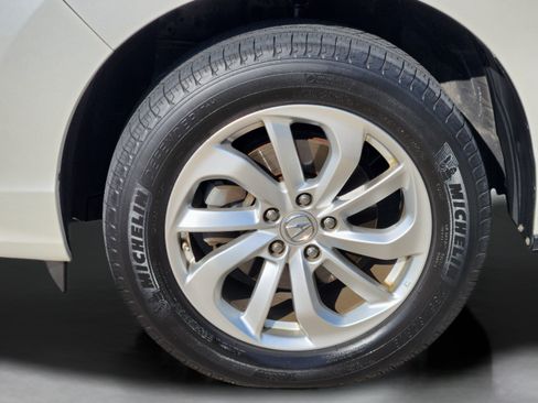 Used 2017 Acura RDX AWD w/ Technology Package image 36