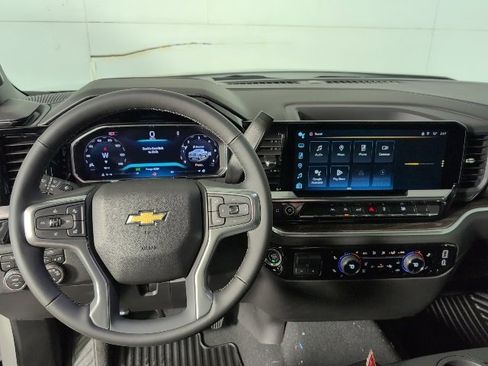 New 2026 Chevrolet Silverado 1500 LT image 11