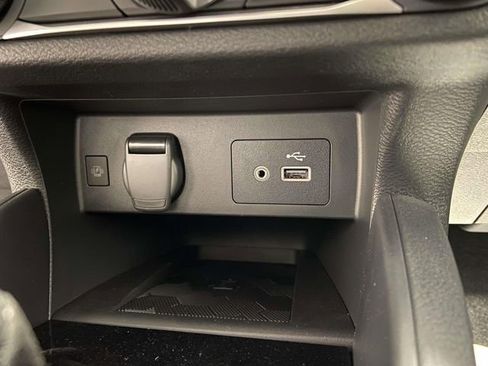 New 2025 Nissan Versa SV w/ Trunk Package image 15