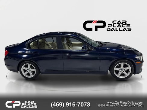 Used 2014 BMW 320i Sedan RWD image 9