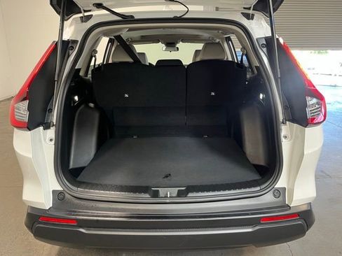 Used 2025 Honda CR-V EX image 16