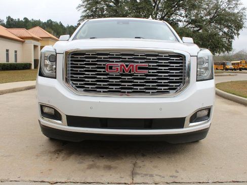 Used 2020 GMC Yukon XL Denali image 7