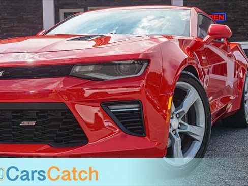 Used 2016 Chevrolet Camaro SS RWD image 6