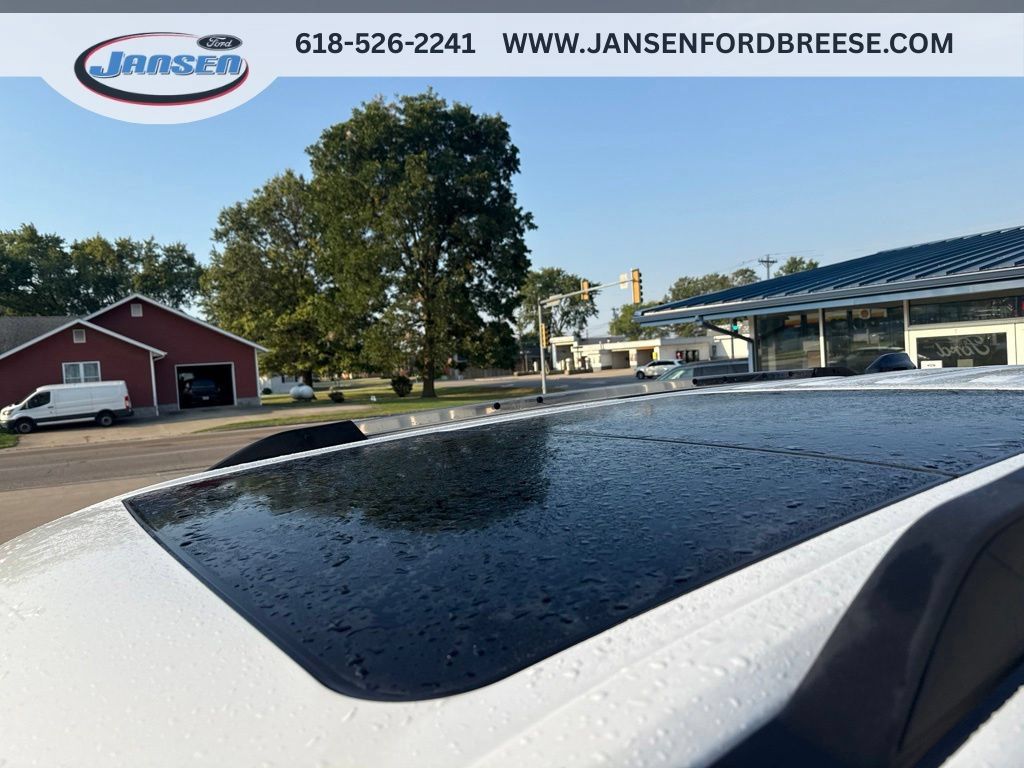 Used 2025 Ford Expedition Platinum AWD/4WD image 13