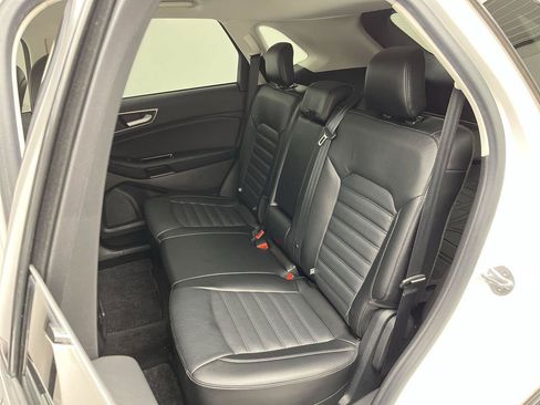 Used 2016 Ford Edge SEL w/ Equipment Group 201A AWD/4WD image 11