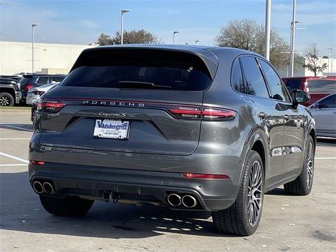Used 2019 Porsche Cayenne S image 4