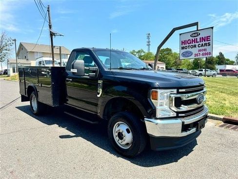Used 2021 Ford F350 XL w/ Power Equipment Group AWD/4WD image 3