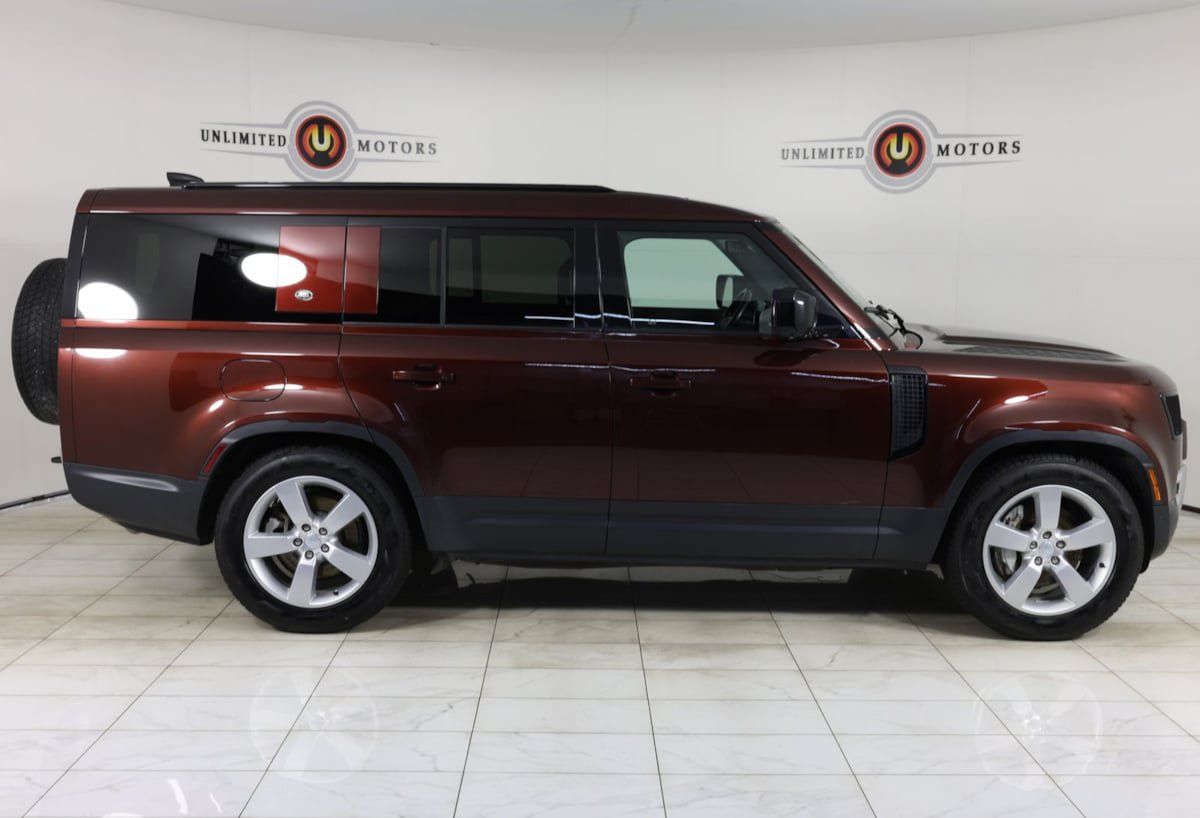 Used 2023 Land Rover Defender 130 First Edition AWD/4WD image 2