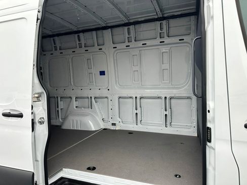 New 2025 Mercedes-Benz Sprinter 2500 image 19