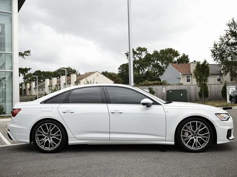 Used 2022 Audi A6 Premium Plus w/ Premium Plus Package image 3