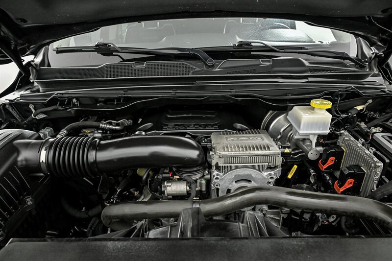 Used 2021 RAM 1500 Laramie AWD/4WD image 10